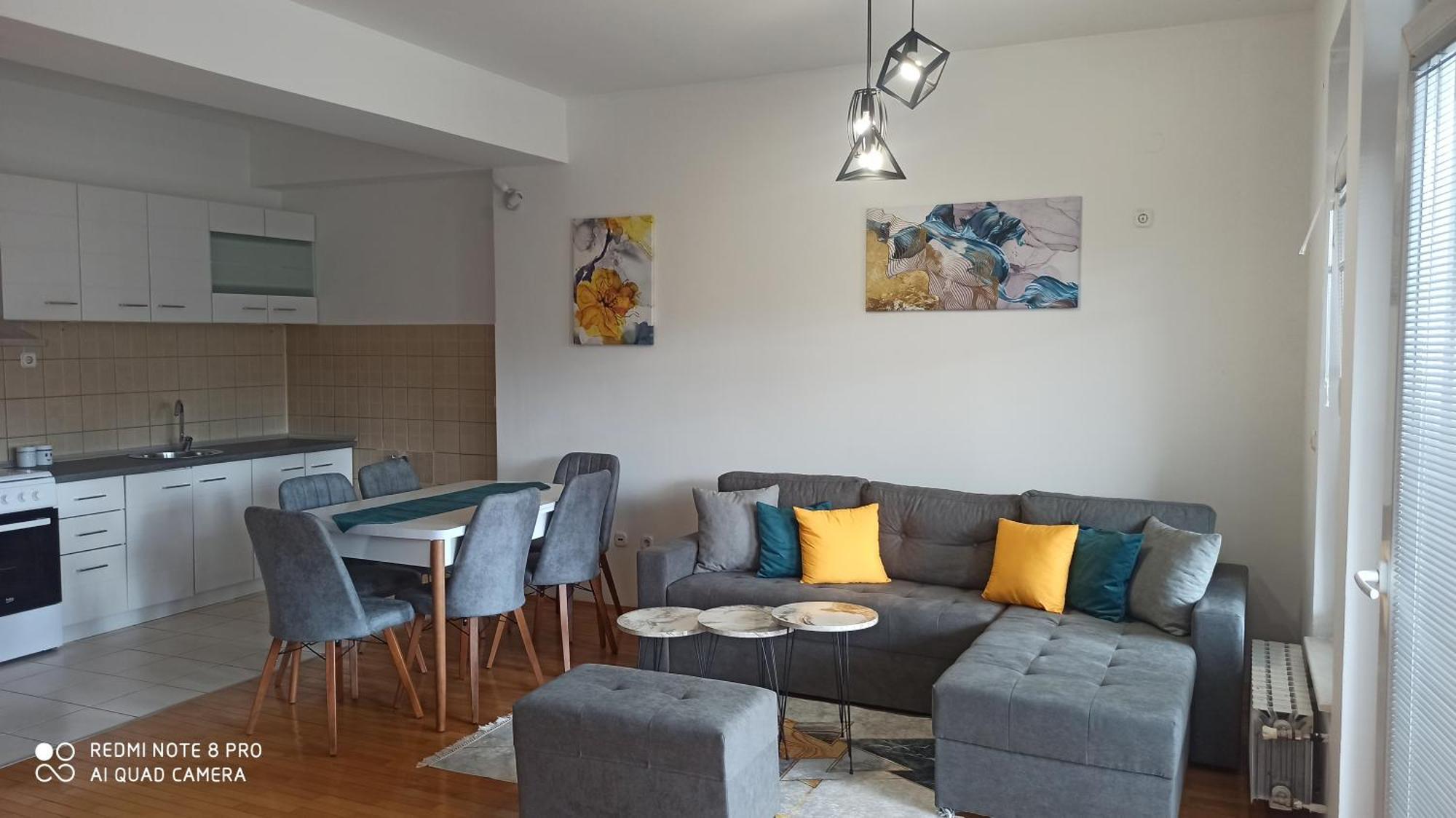 Panimis Apartment Skopje Bagian luar foto