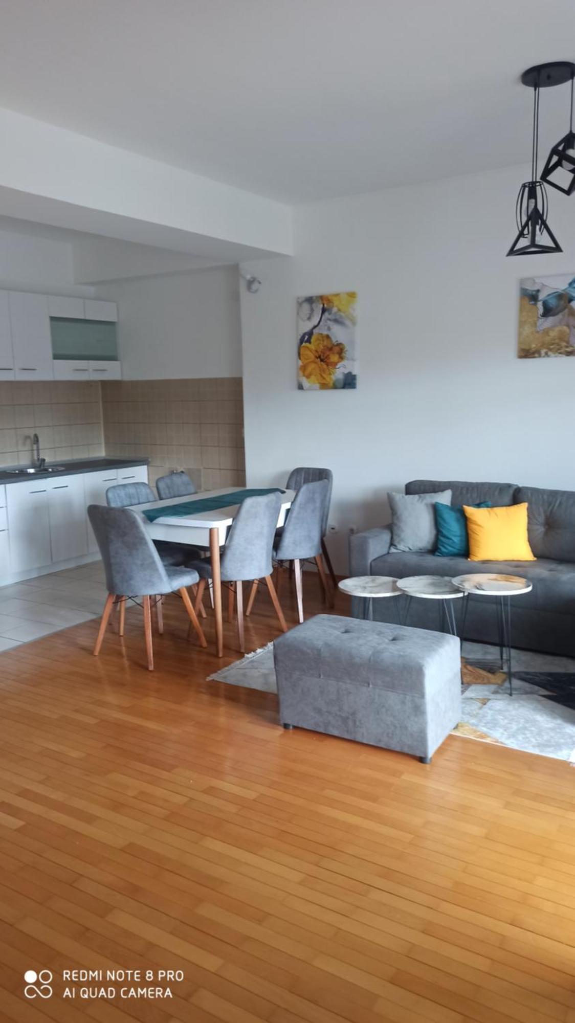 Panimis Apartment Skopje Bagian luar foto